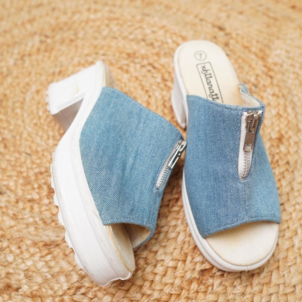 Xhilaration Denim Platform Mules Size 7